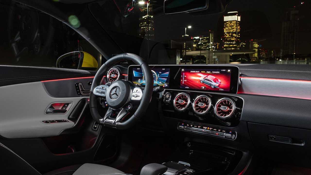 2019 Mercedes-AMG CLA 35