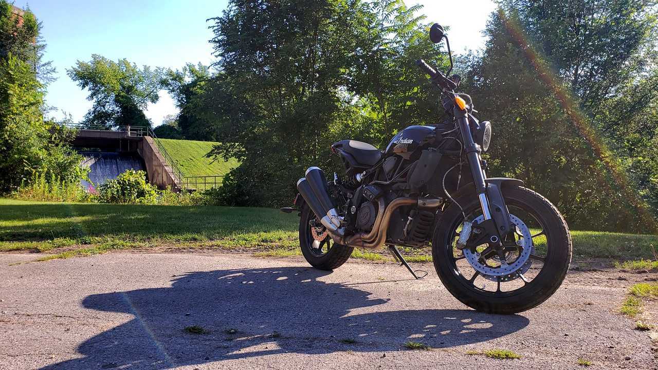 FTR1200-lens-flare