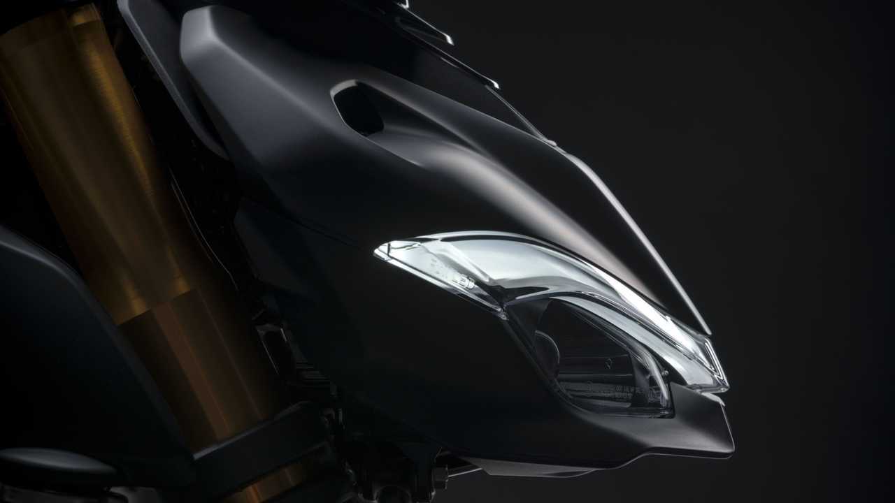 2021 Ducati Streetfighter V4 S Dark Stealth - Headlight