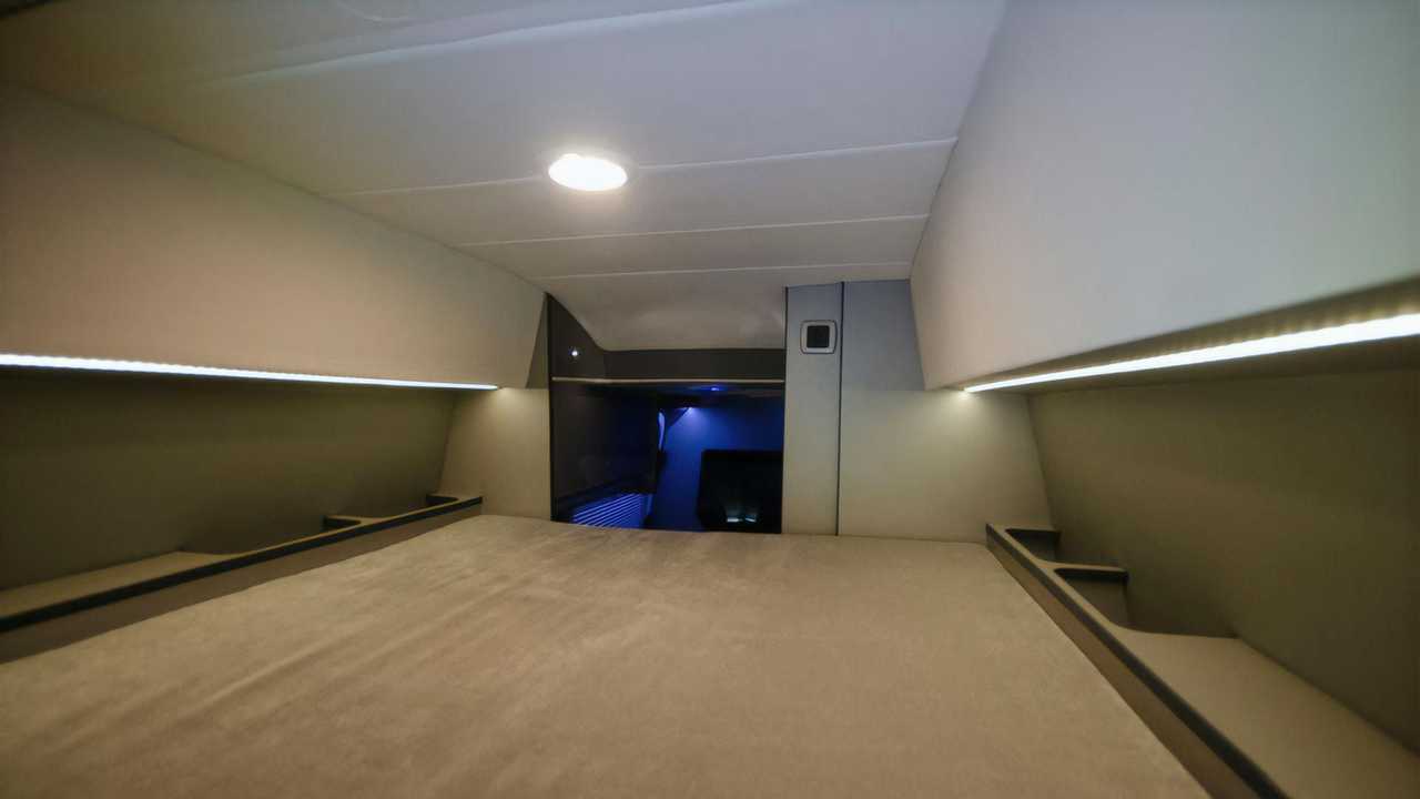 Hunter Sport Homes Lounge Tourer