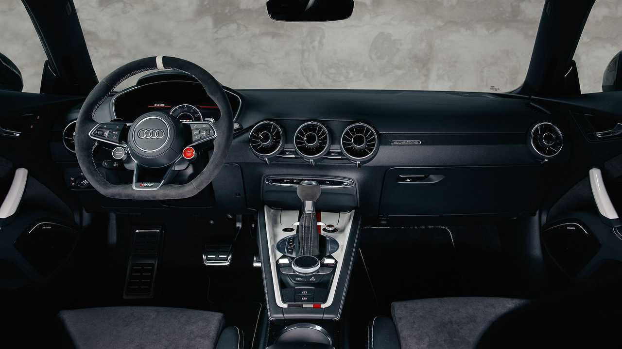 Audi TT RS 40 anni di quattro (2020)