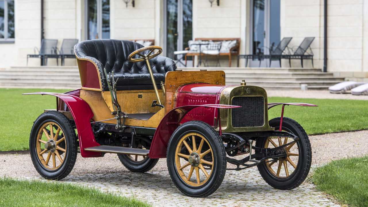 Das erste Automobil aus Mladá Boleslav war die Laurin & Klement Voiturette A von 1905. Der Zweisitzer mit Zweizylinder-Motor erreichte 40 km/h.