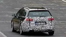 VW Golf R Variant facelift spy photo
