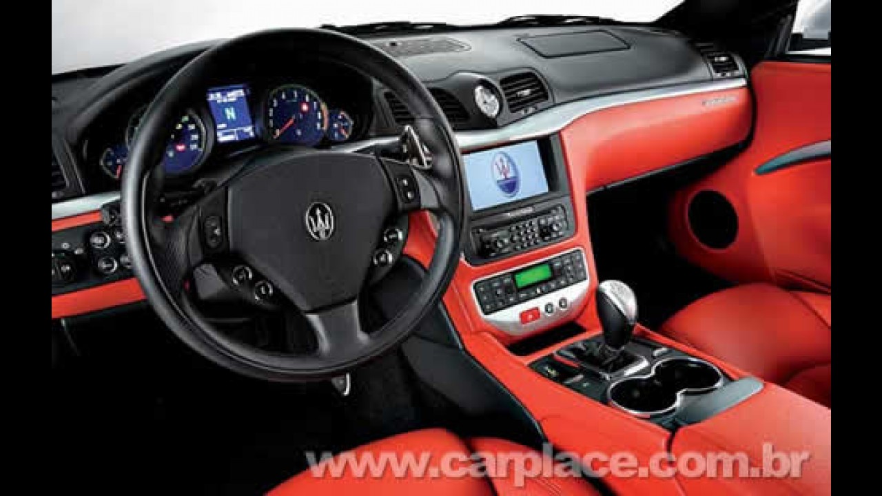 Maserati GranTurismo 2009 chega ao Brasil com preço inicial de R$ 760 mil