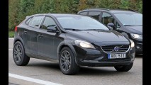 Volvo XC40 İlk Kez Test Edilirken Görüntülendi