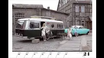 Heiße Girls und coole Schlitten