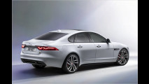 Jaguar XF tanzt übers Seil