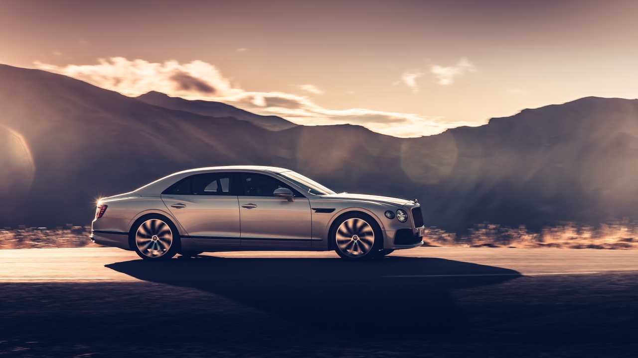 2020 Bentley Flying Spur Blackline