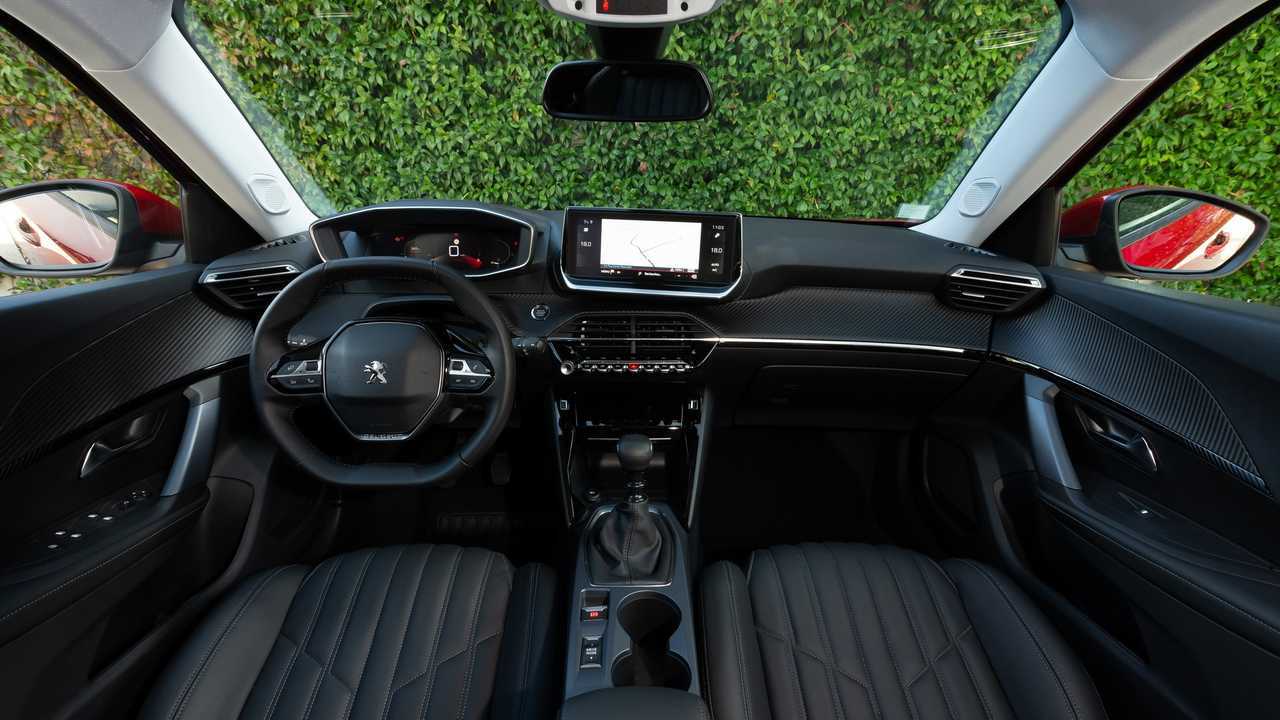 Peugeot 2008 (2020)