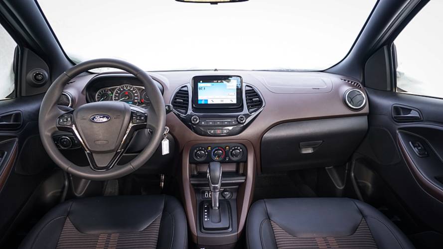 Comparativo Ford Ka FreeStyle x Chevrolet Onix Activ x Hyundai HB20X