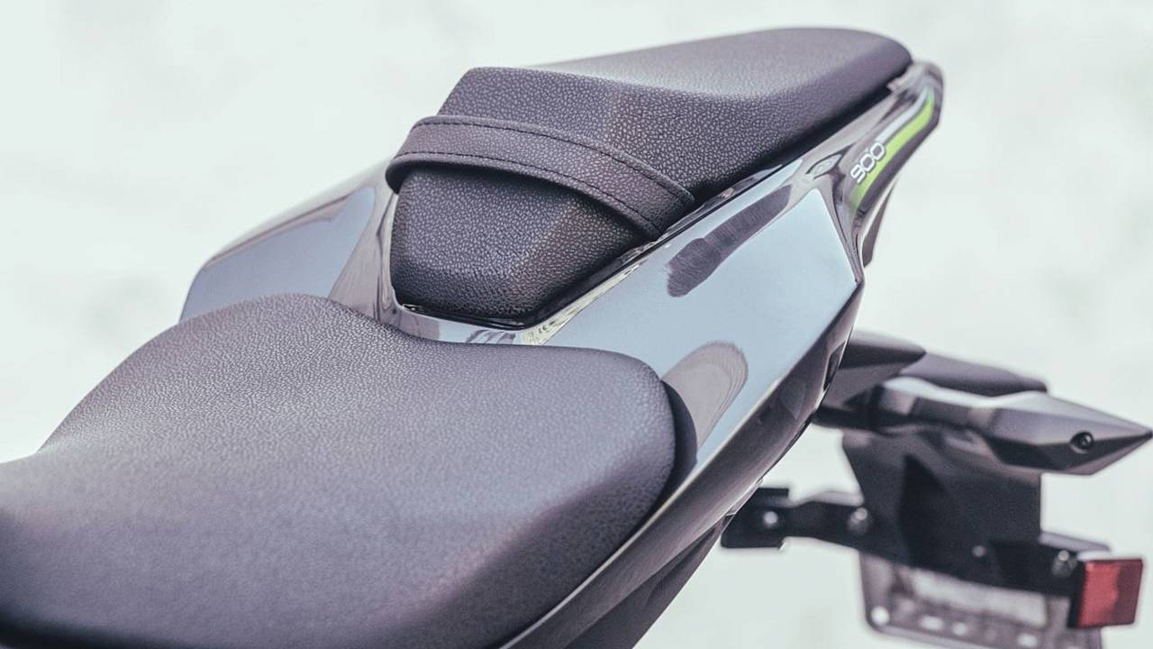 <em>Perfect for storing your snapback. Or transporting a tiny human.</em><br /><em>Photo by Drew Ruiz.</em>