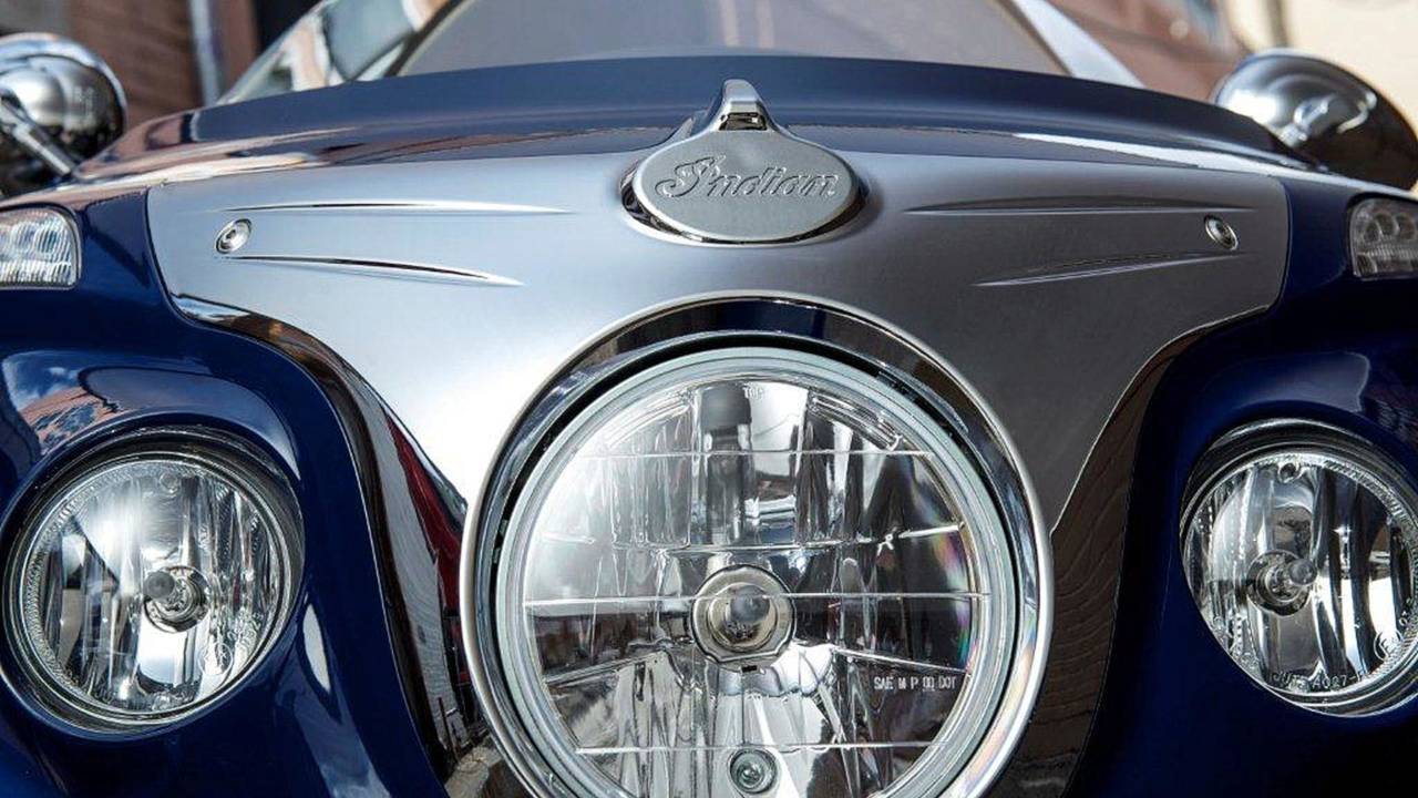 Chieftain Headlight Trim