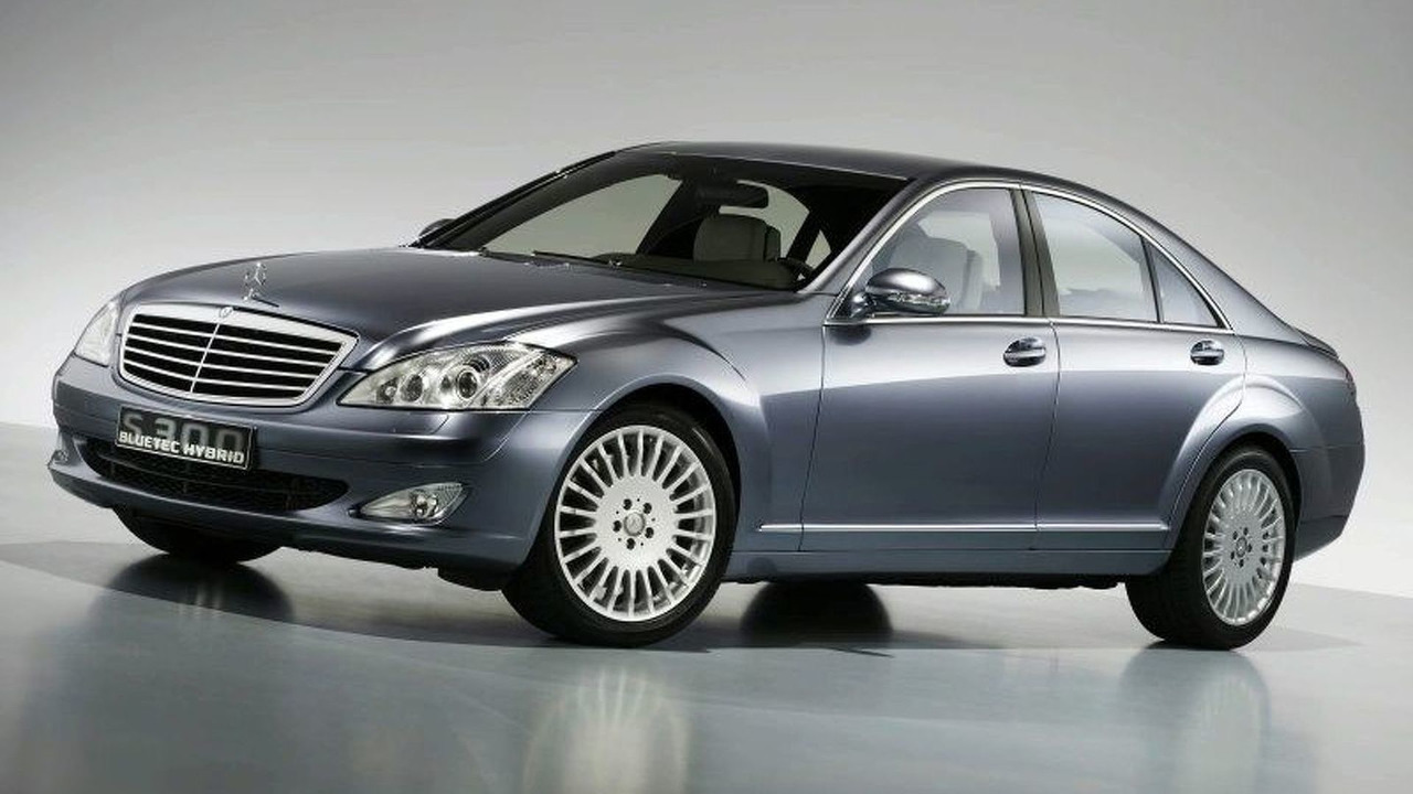 Mercedes Benz E 300 Bluetec Hybrid Pricing Specs Announced