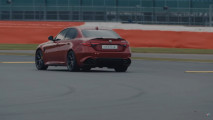 Alfa Romeo Giulia Quadrifoglio, il record 