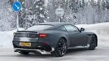 Yeni Aston Martin Vanquish karda test edilirken yakalandı