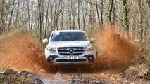 Mercedes-Benz X 250d 4MATIC arazi sürüşü