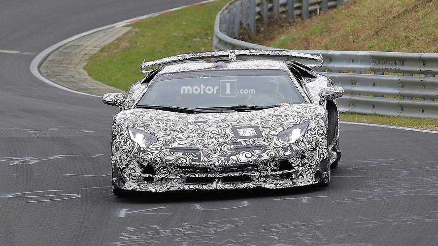Lamborghini Aventador SV Jota 2019 fotos espía