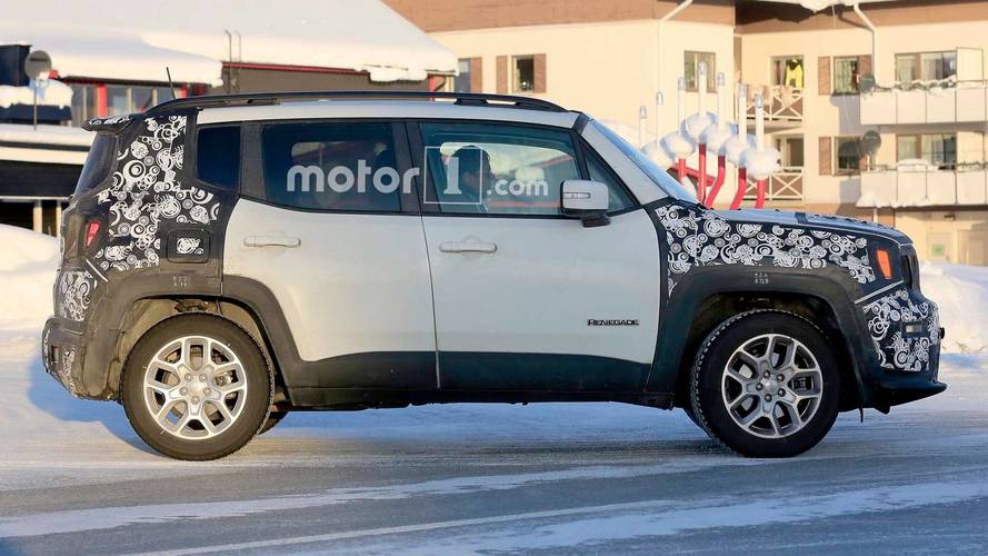Jeep Renegade casus fotoğraflar