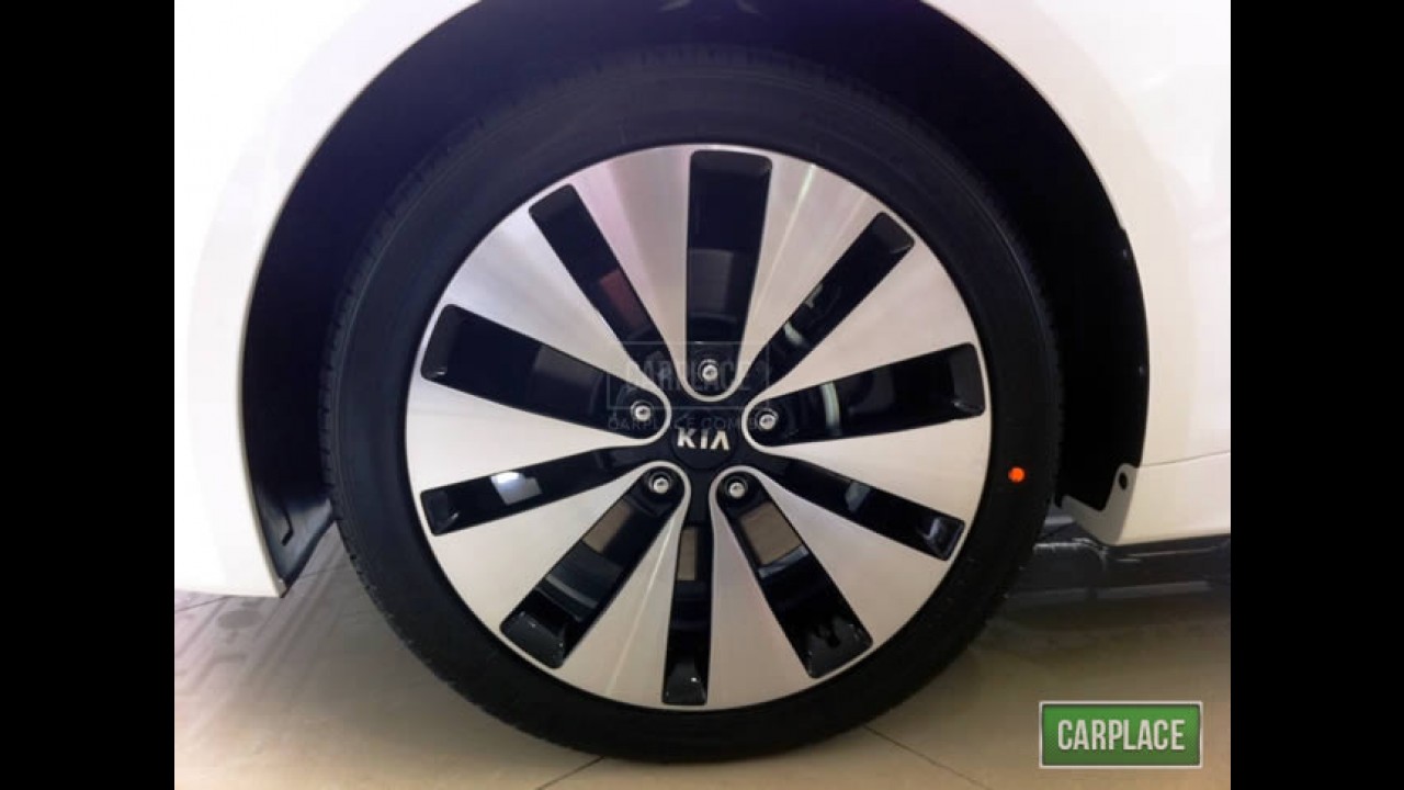 Exclusivo: Novo Kia Optima já está nas lojas e seu preço inicial é de R$ 98.900 - Veja fotos