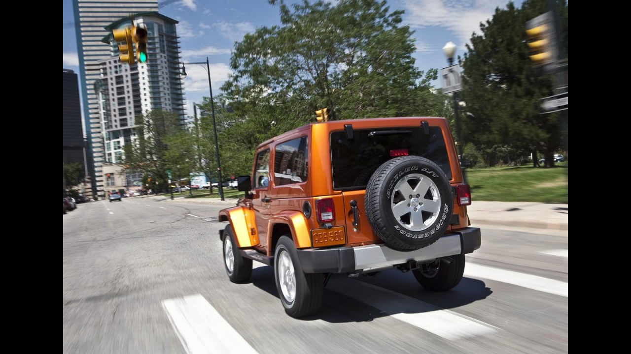 Jeep Wrangler 2011 estreia novo visual e acabamento