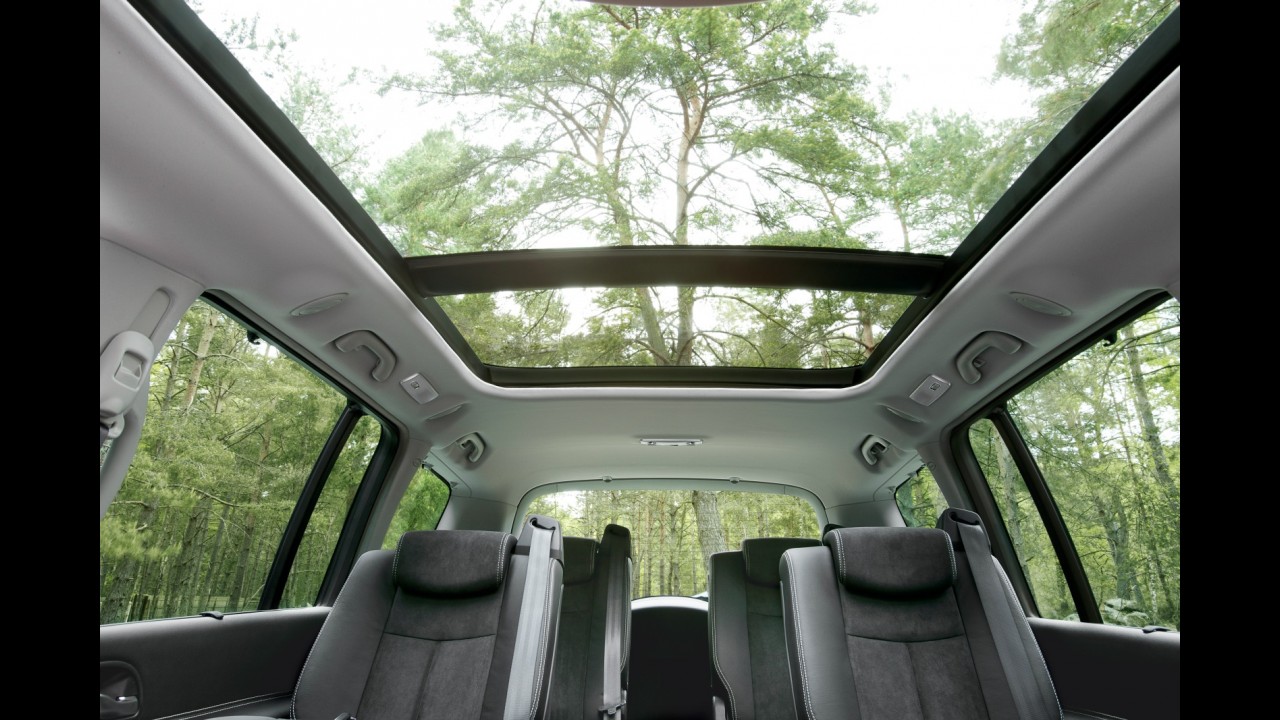 Renault dá mais detalhes sobre reestilização da minivan Espace na Europa