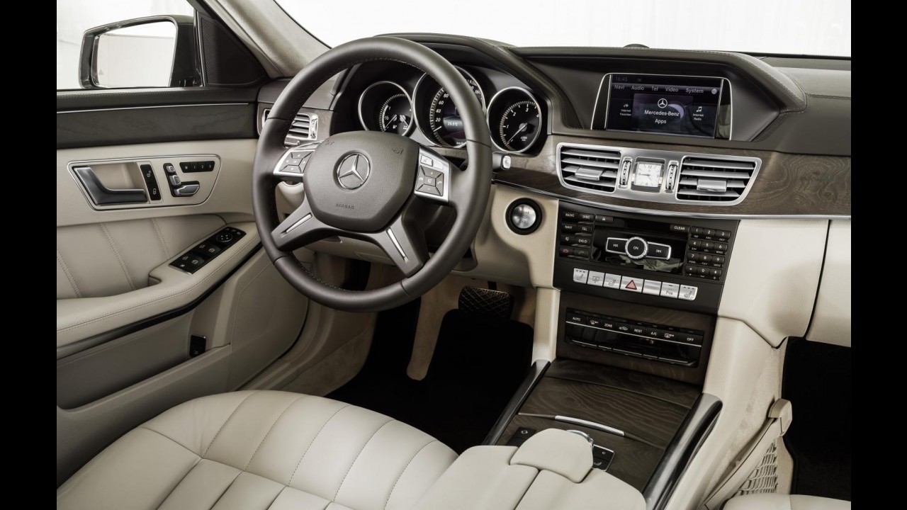 Mercedes equipa E 350 BlueTec com novo câmbio de nove marchas