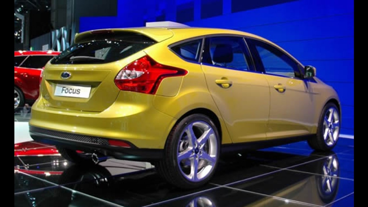 Salão de Genebra 2010: Ford exibe a nova geração do Focus Hatch e Station Wagon