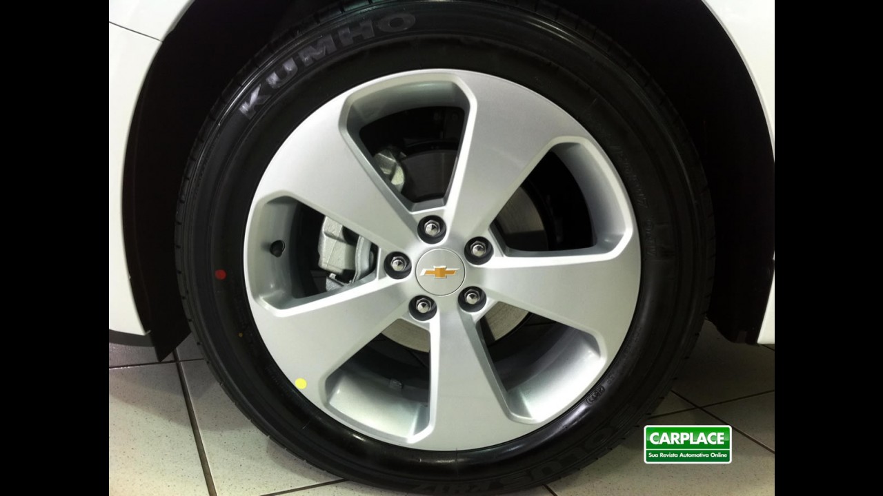 Conhecemos ao vivo: Novo Chevrolet Cruze 2012