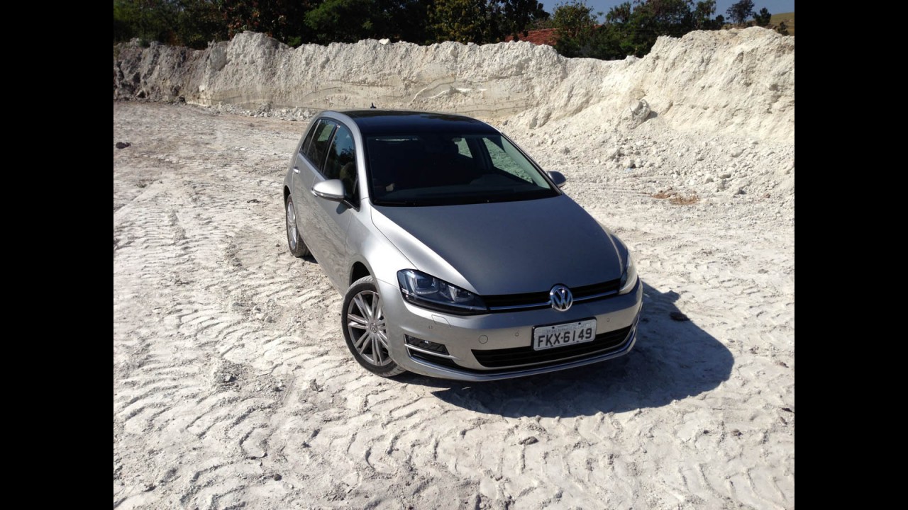 Tira-teima hatches médios: VW Golf 1.4 TSI Highline ou Ford Focus 2.0 Titanium?