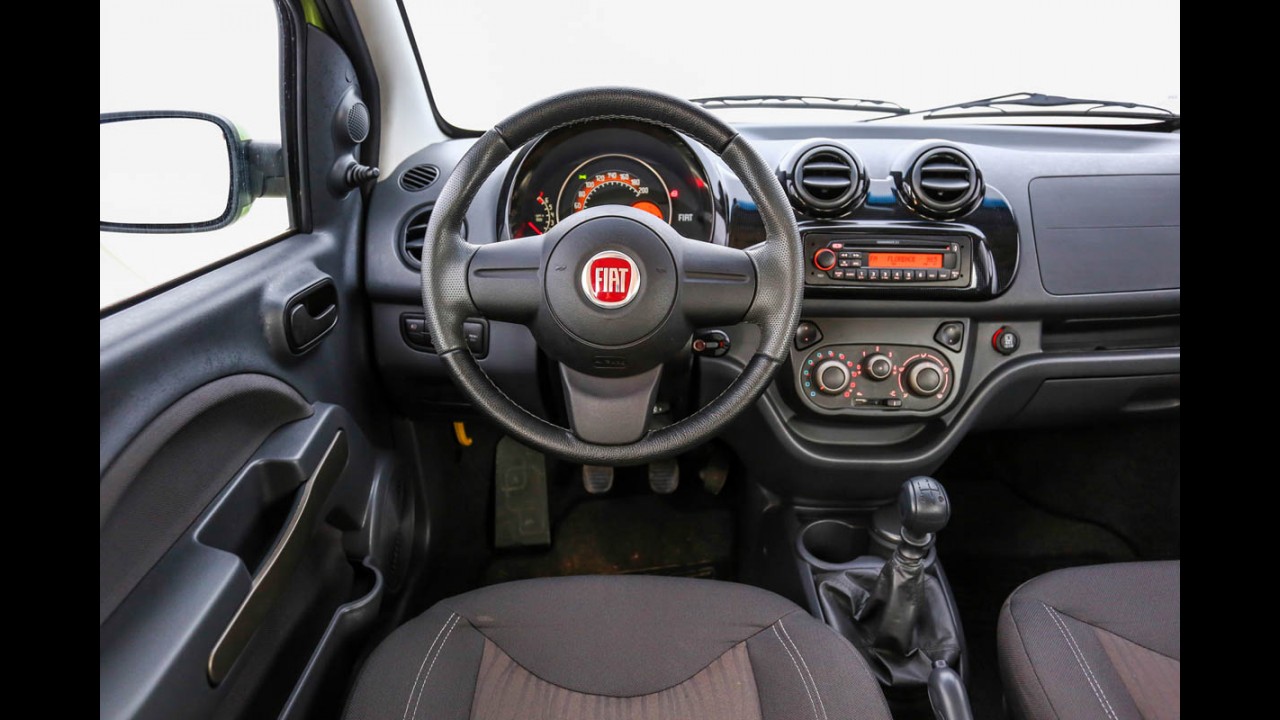 Teste CARPLACE: Gol Track segue trilha aberta pelo Uno Way. Quem leva a melhor?