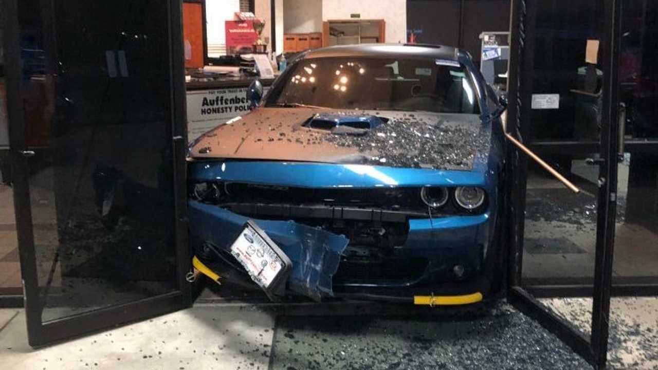 Dodge Challenger crash
