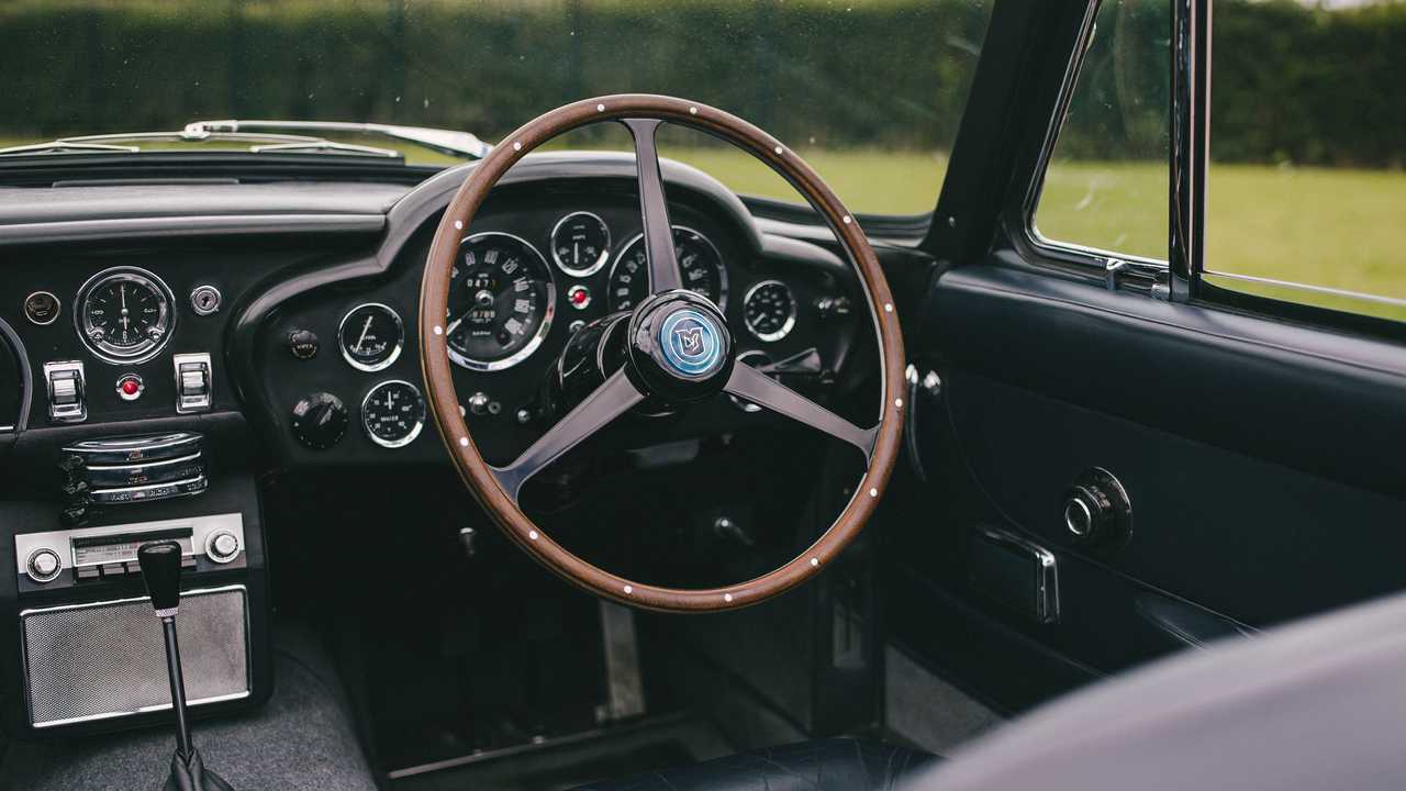 Rare mint Aston Martin DB6 Volante up for sale