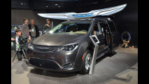 Chrysler Pacifica al Salone di Detroit 2016