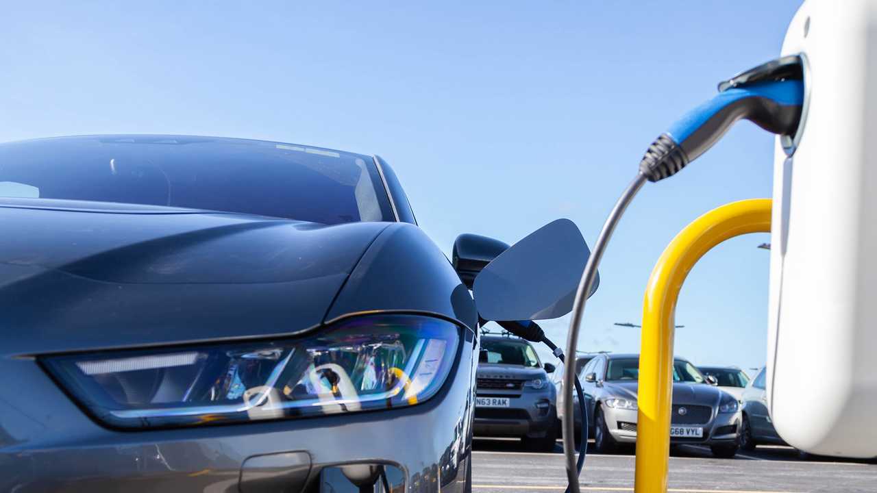 Jaguar Land Rover charging facility
