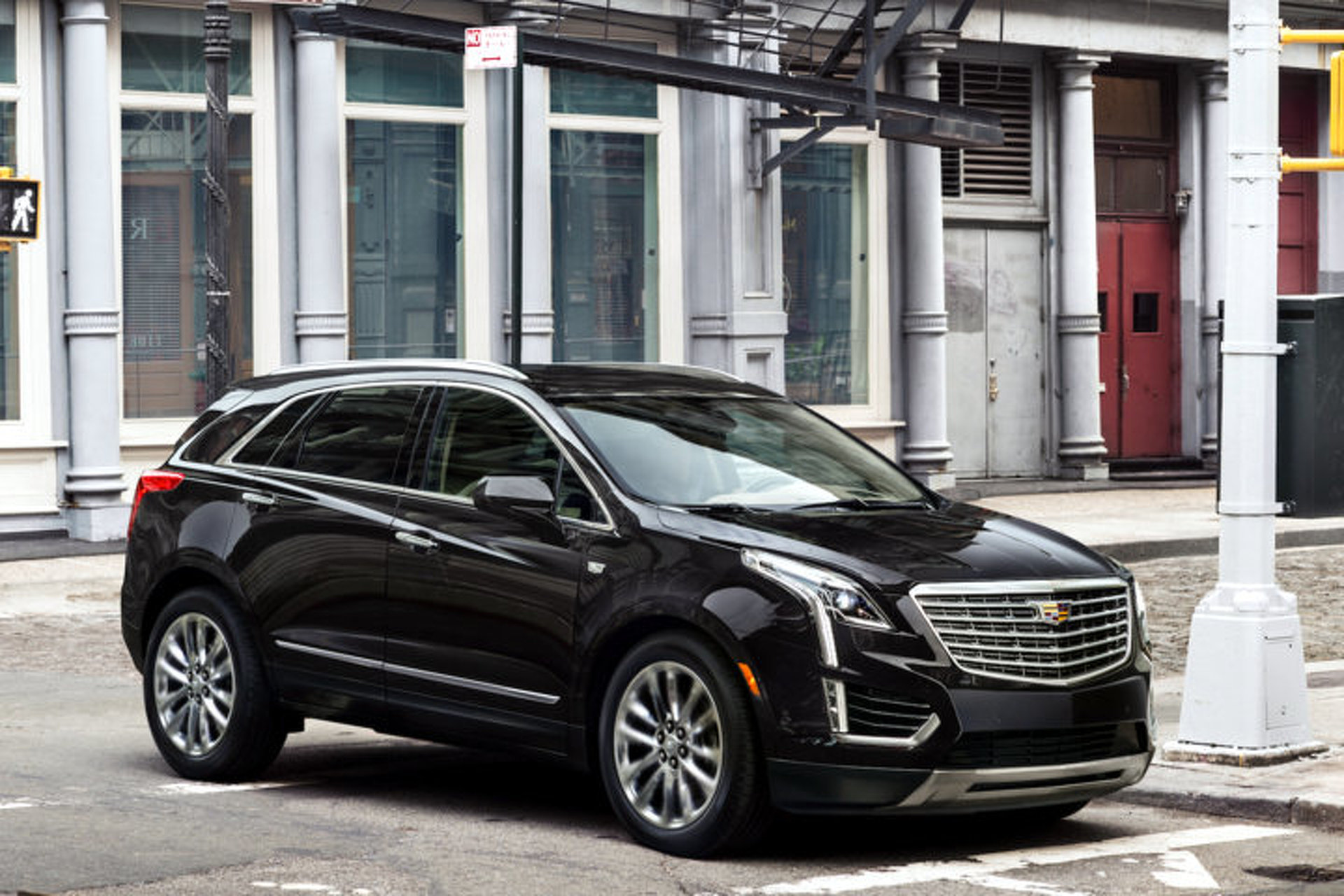2017 Cadillac XT5: 5 Things You Need to Know