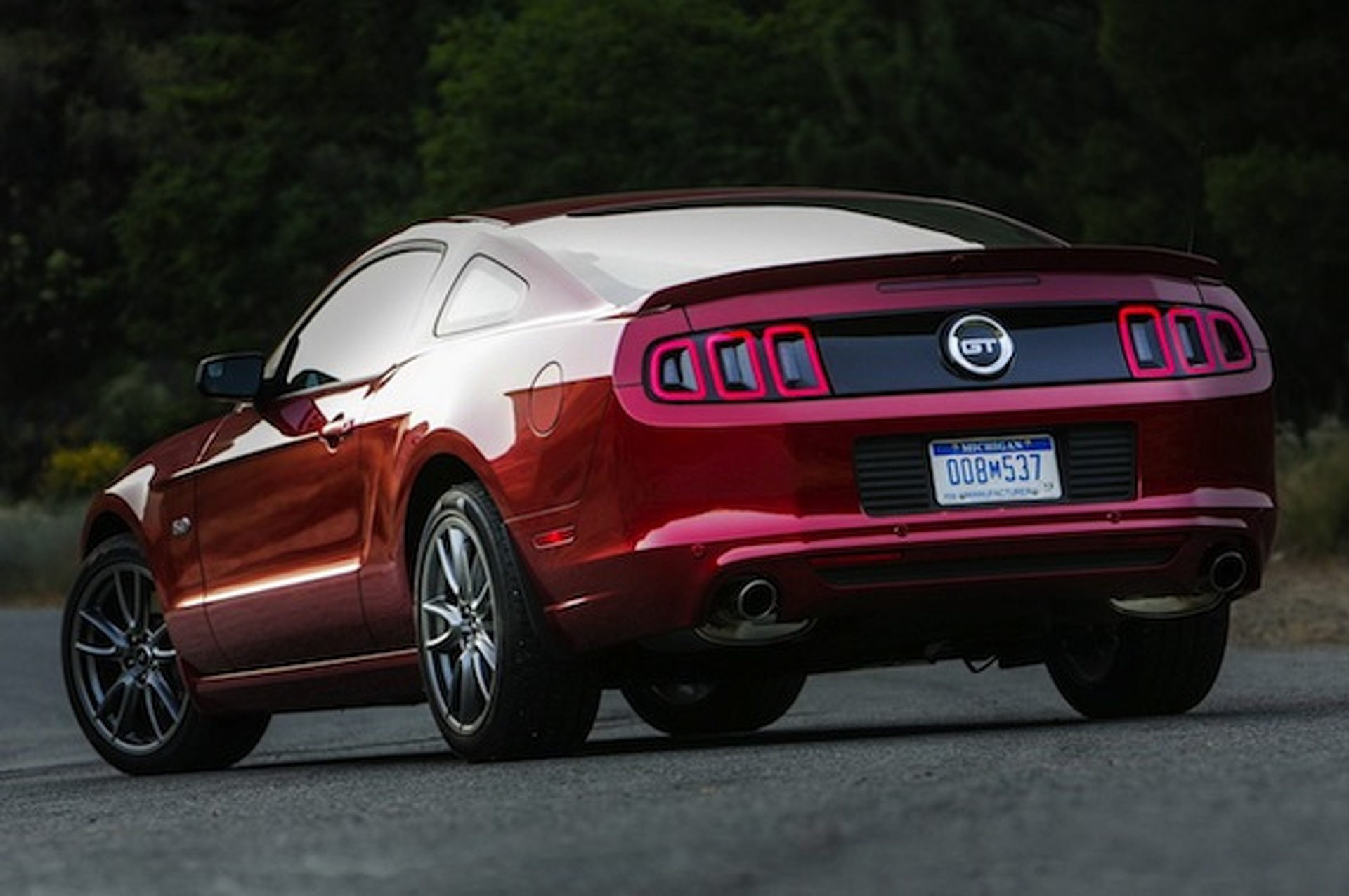 Mustang vs Mustang: A Visual Comparison | Motor1.com Photos