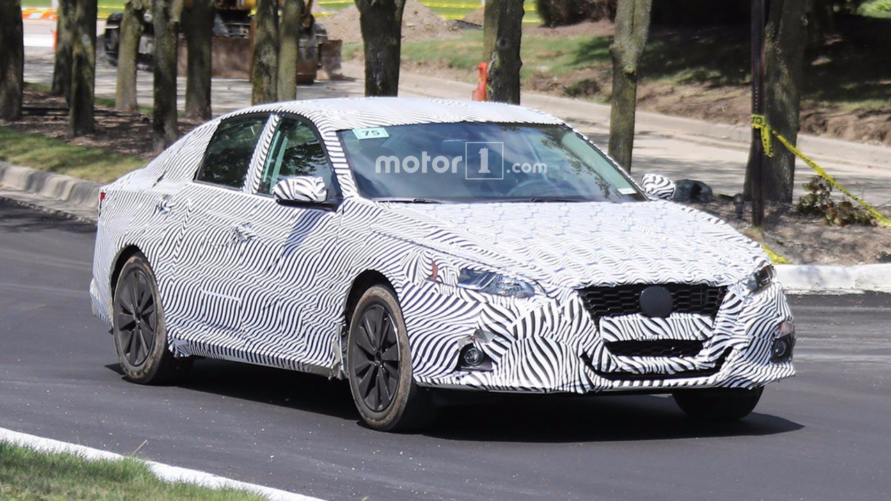 2019 Nissan Altima casus fotoğrafları