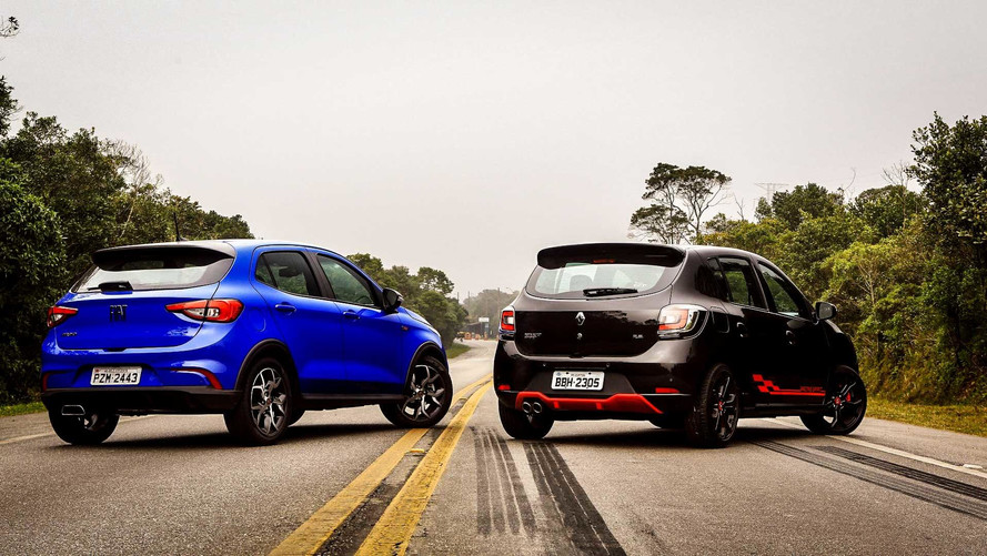Comparativo Fiat Argo HGT x Renault Sandero RS