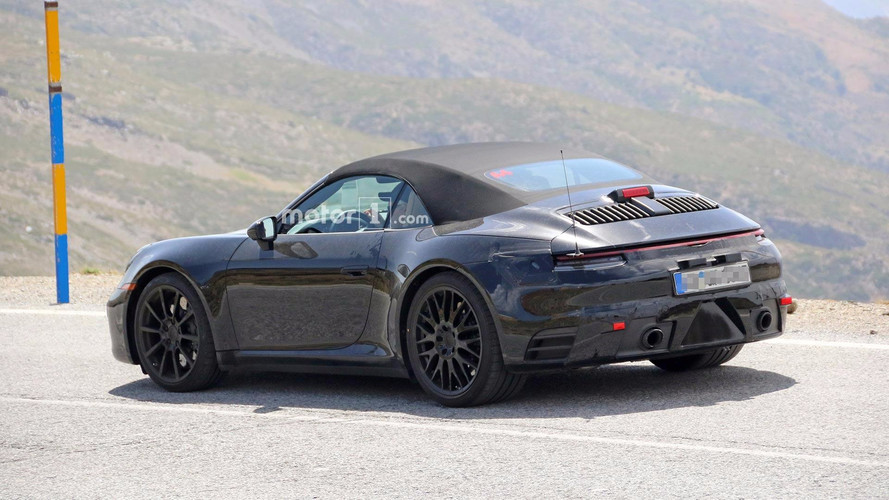 Porsche 911 Convertible Spy Pics