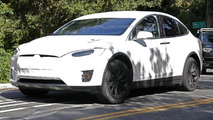 2016 Tesla Model X spy photo