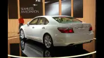 Lexus al Salone di Parigi 2006