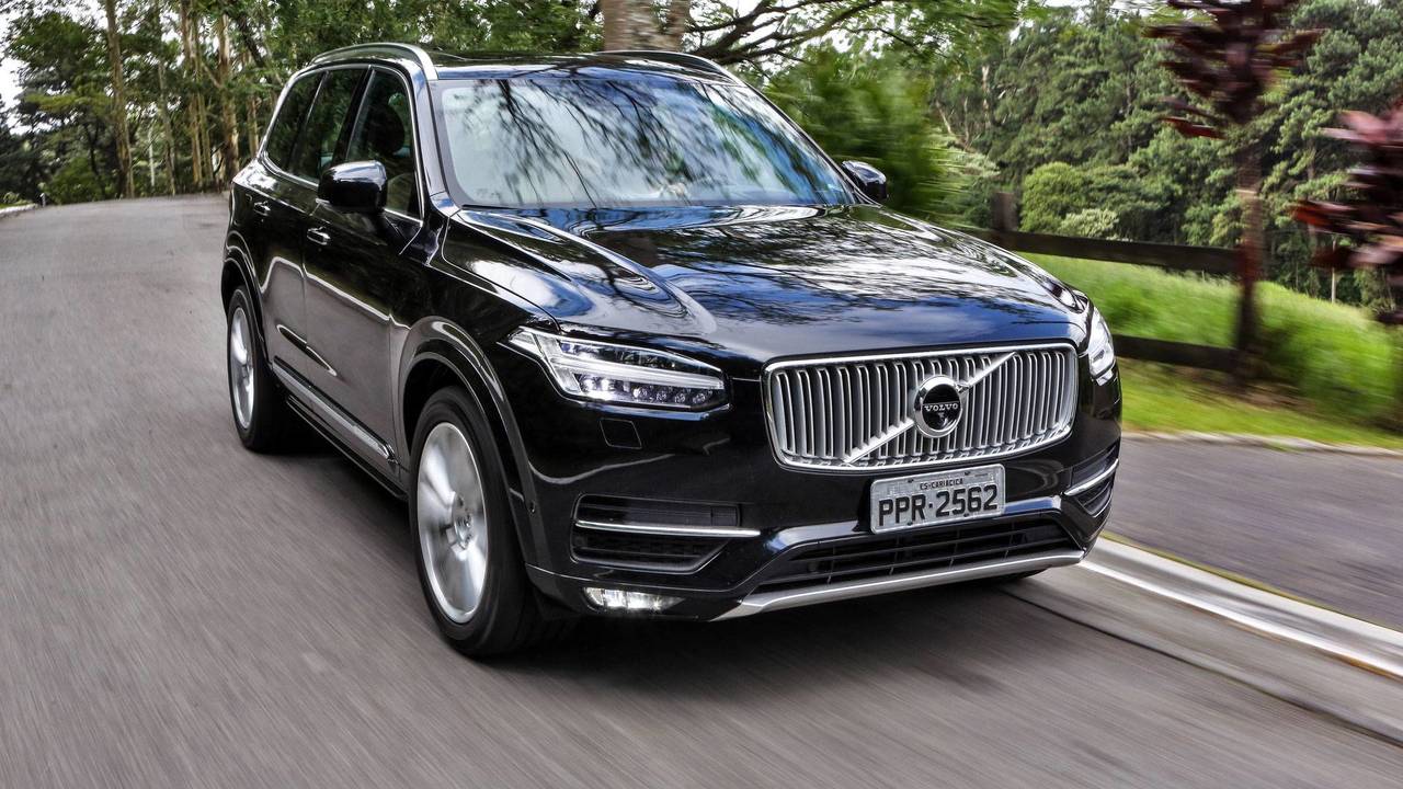 Comparativo Land Rover Discovery x Volvo XC90