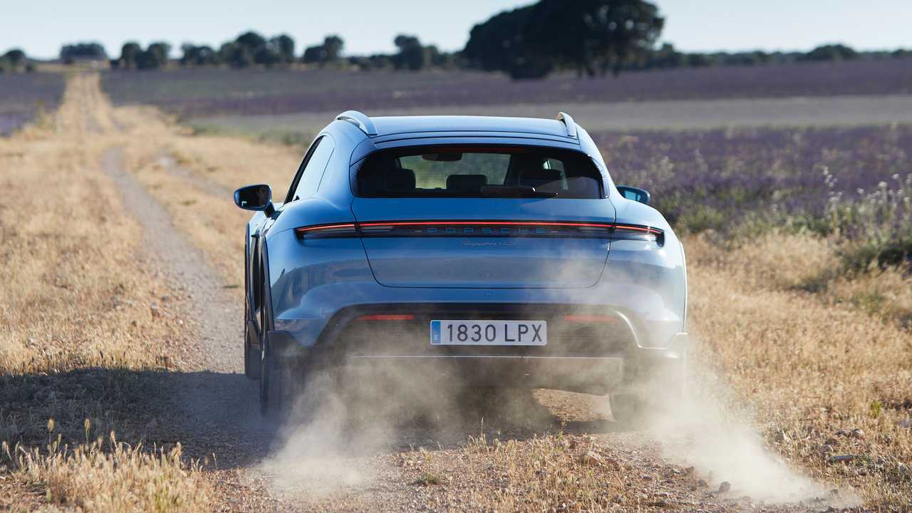 Prueba Porsche Taycan Cross Turismo 2021
