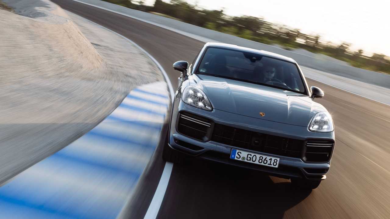 Porsche Cayenne Turbo GT, la prova in pista