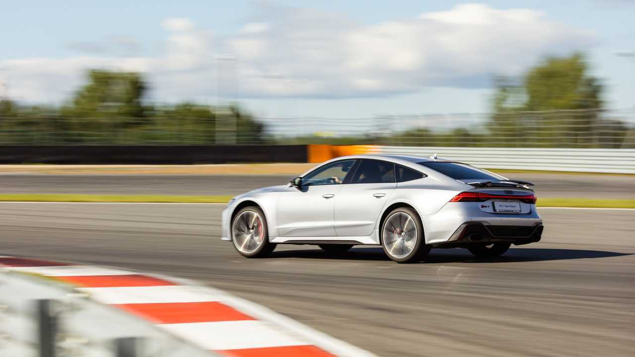 Audi RS 7 Sportback на треке Moscow Raceway