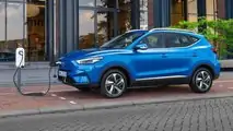 2021 MG ZS EV static side parked