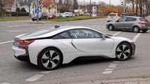 BMW i8 S casus fotoğrafları