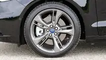 2017 Ford Fusion Sport: Review