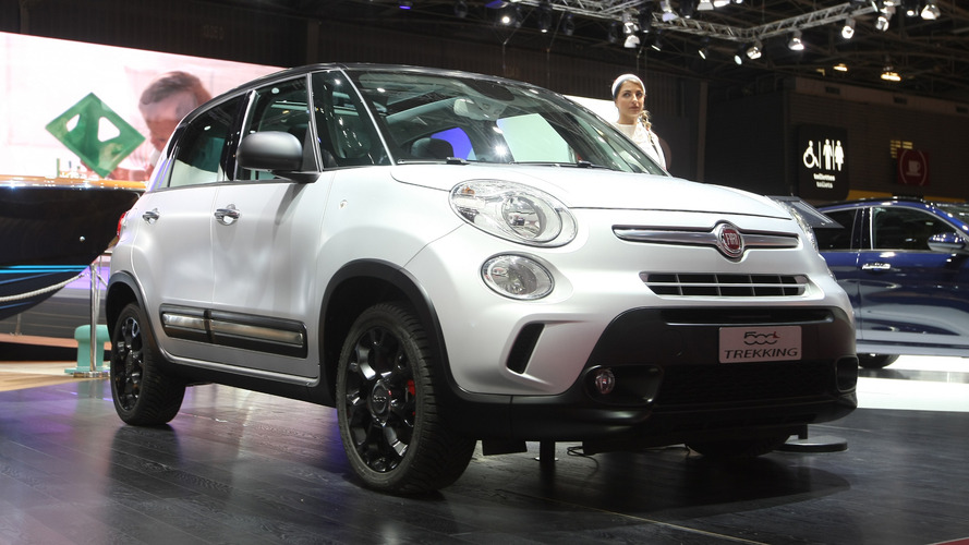 2016 Fiat 500L Trekking Paris Motor Show