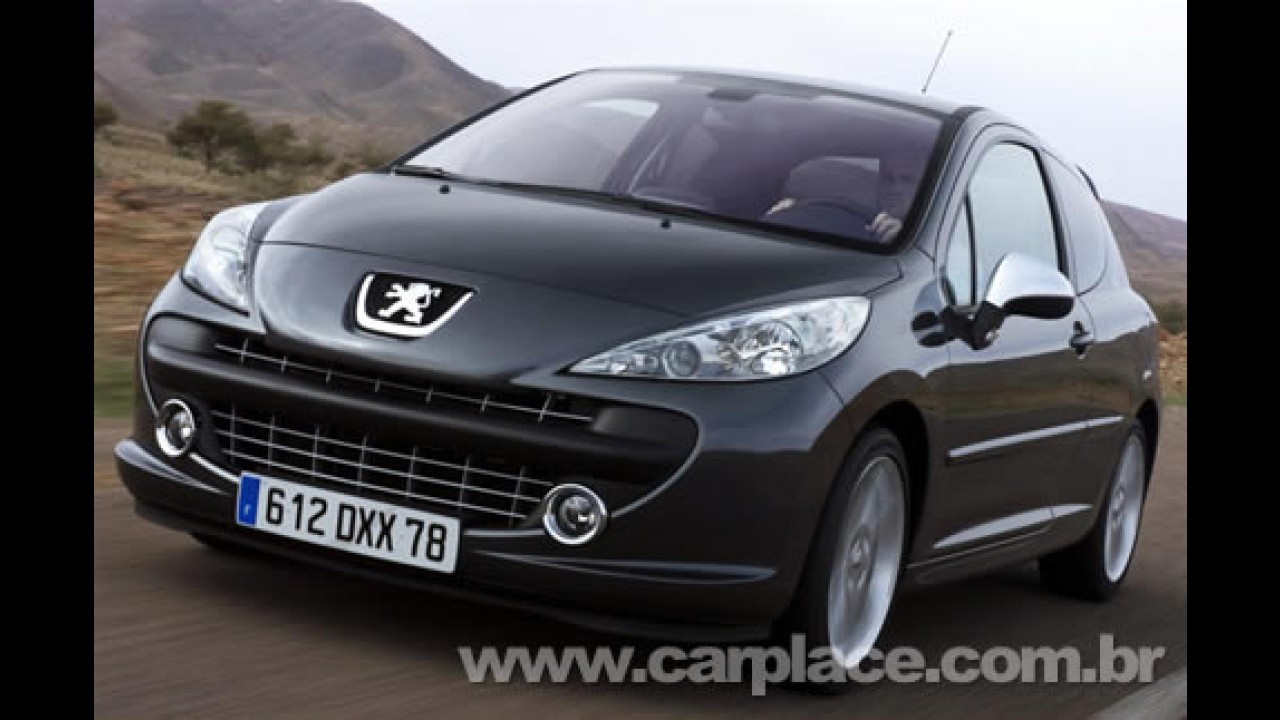 Flagrado Novo Peugeot 207 Compact - Lançamento está previsto para maio